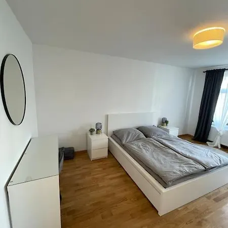 #modernes Wohnen Im Historischen Altbau 3 Og Links * Leipzig