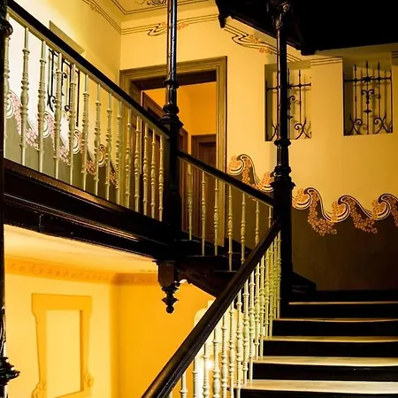 #modernes Wohnen Im Historischen Altbau 3 Og Links Leipzig