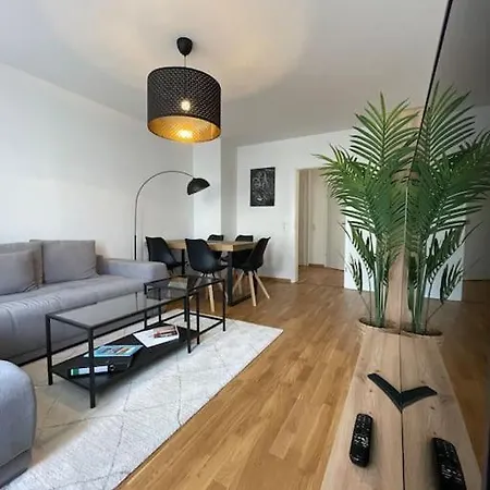 Apartment #modernes Wohnen Im Historischen Altbau 3 Og Links